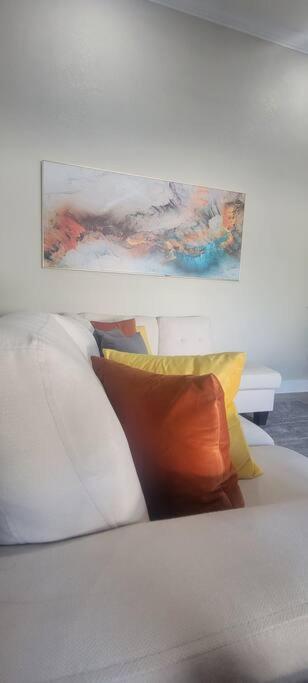 Alluring Luxury Oasis, Modern Comfort & Relaxation Wellington Zewnętrze zdjęcie